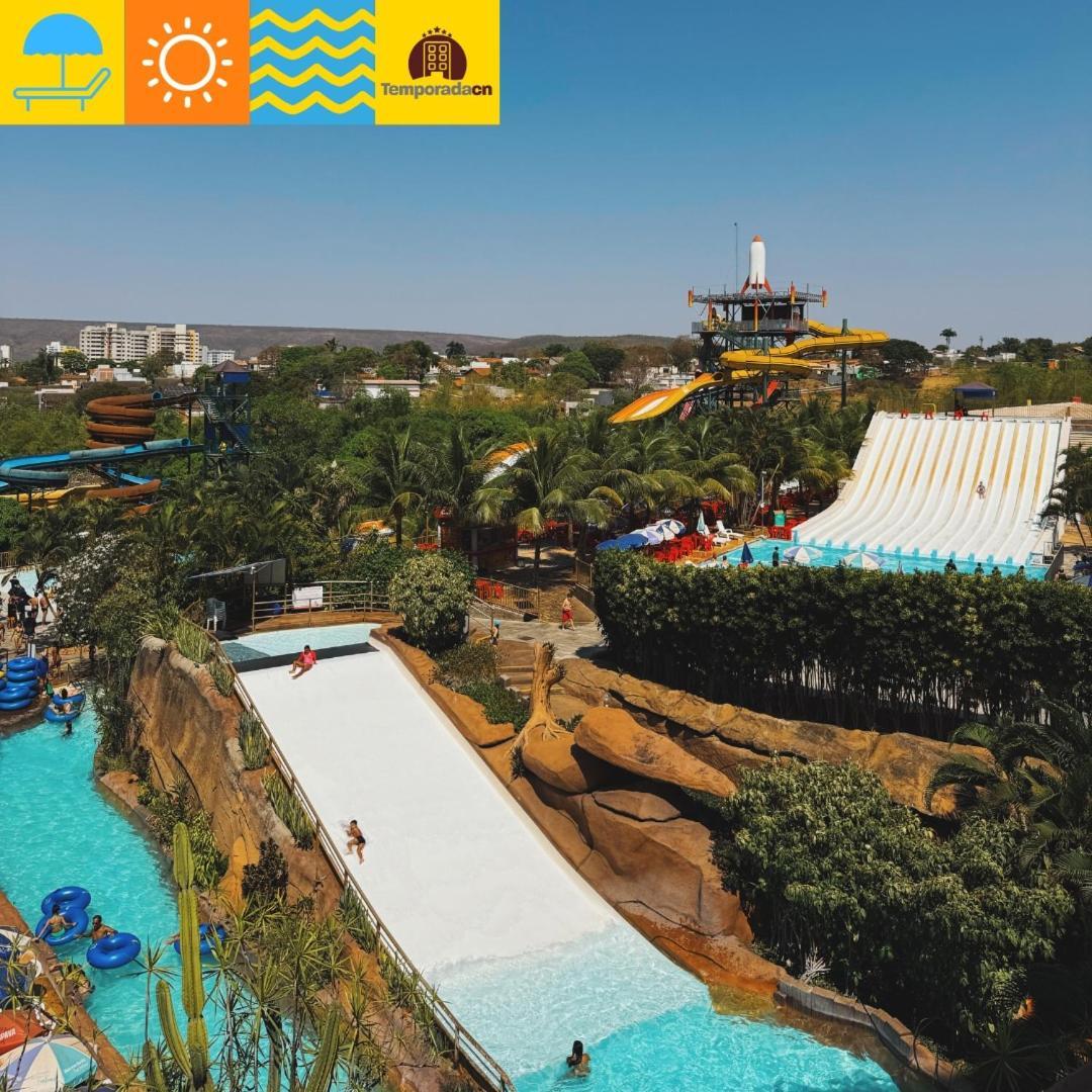 Piazza Com Acesso Ao Acqua Park - Gustavo Aparthotel Caldas Novas Bagian luar foto