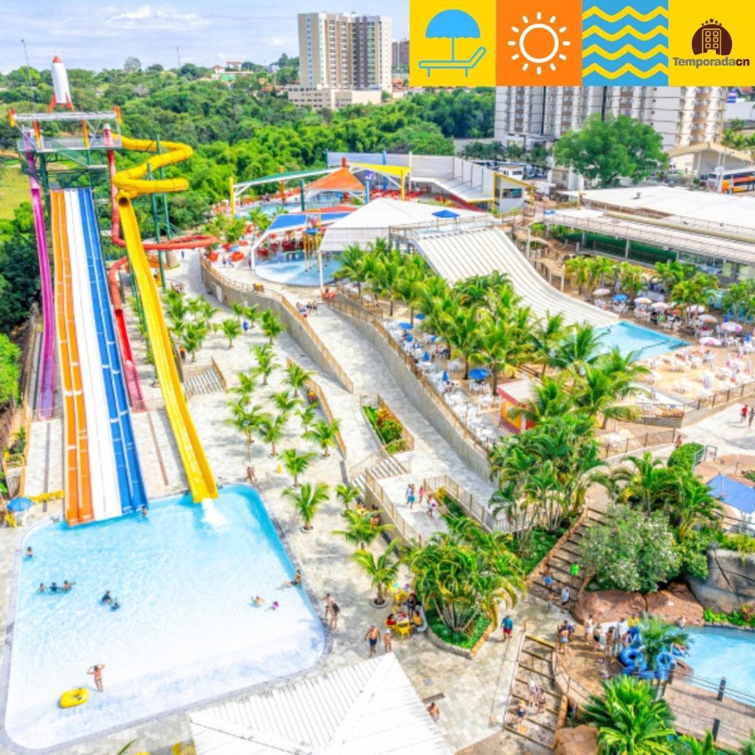 Piazza Com Acesso Ao Acqua Park - Gustavo Aparthotel Caldas Novas Bagian luar foto