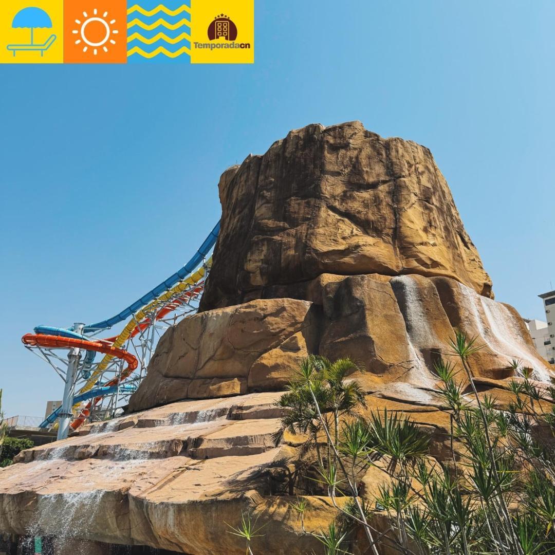Piazza Com Acesso Ao Acqua Park - Gustavo Aparthotel Caldas Novas Bagian luar foto